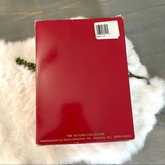 Vintage Christmas Glittery Red Ornaments Lot of 5 Holiday Decor Gift Idea - Picture 7 of 7